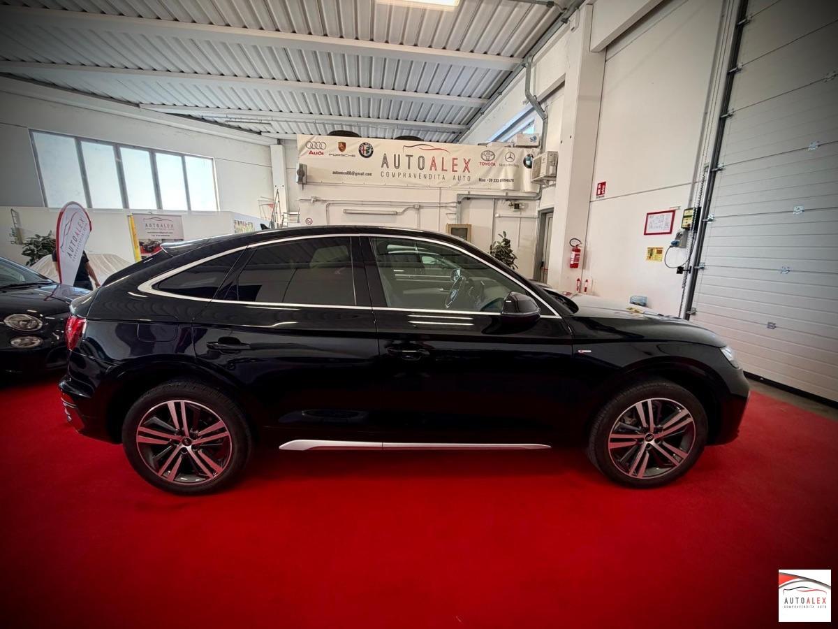 AUDI - Q5 Sportback 40 2.0 tdi mhev 12V S line quattro s tronic