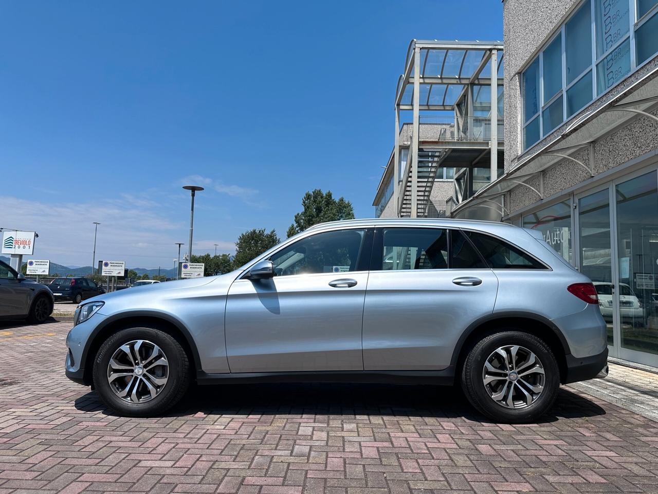 MERCEDES GLC 220d 4MATIC AUTOMATICA! EURO6b! NAVI!