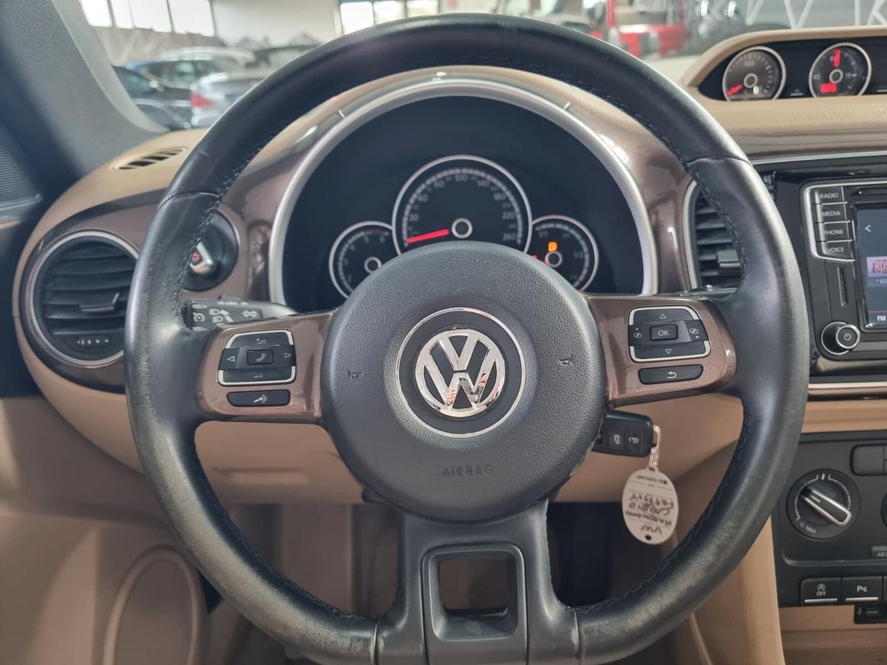 Volkswagen Maggiolino Cabrio 2.0 TDI Design NEOPATENTATI