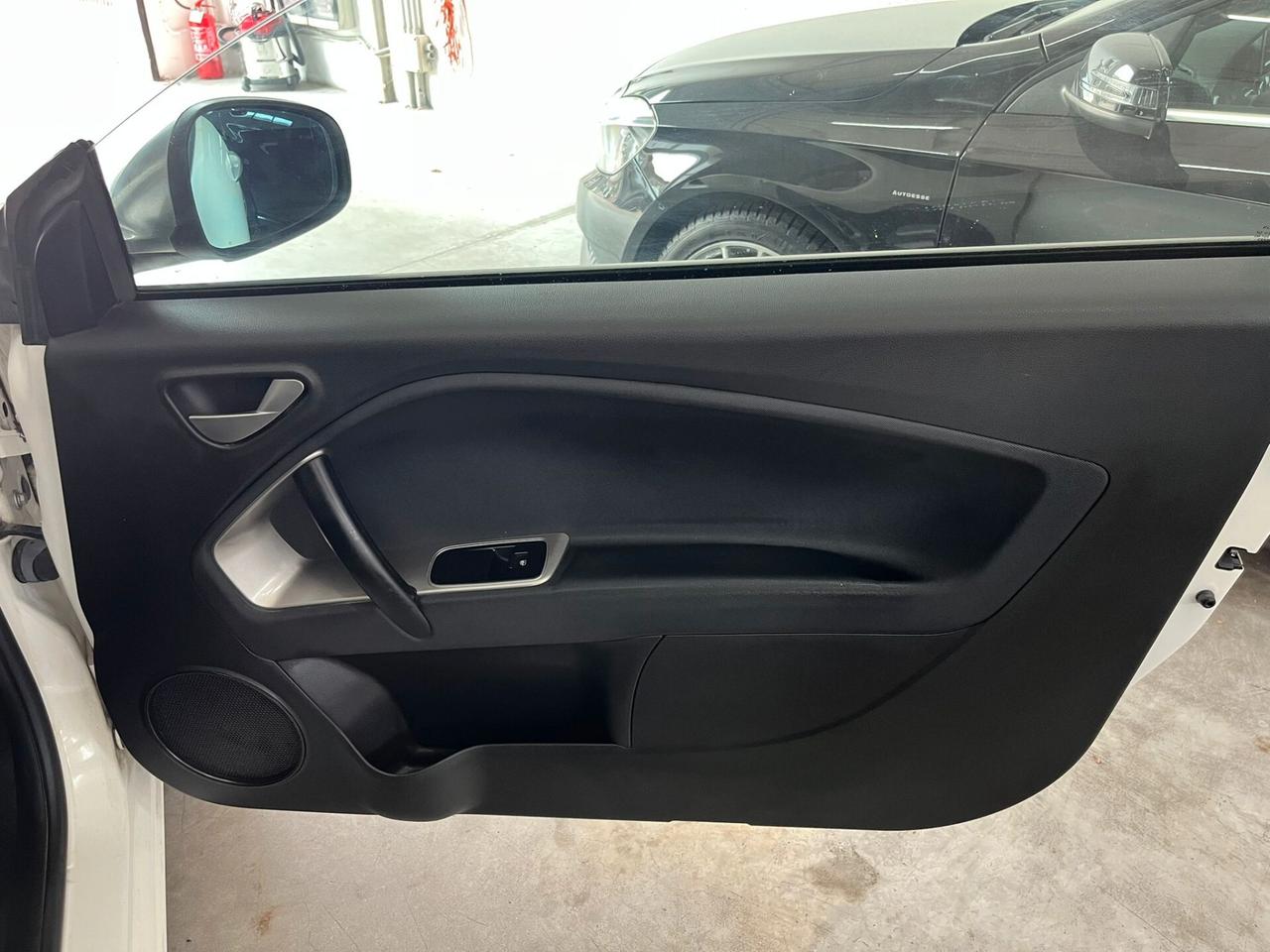 Alfa Romeo MiTo 1.4 78 CV 8V S&S Urban OK NEOPATENTATI