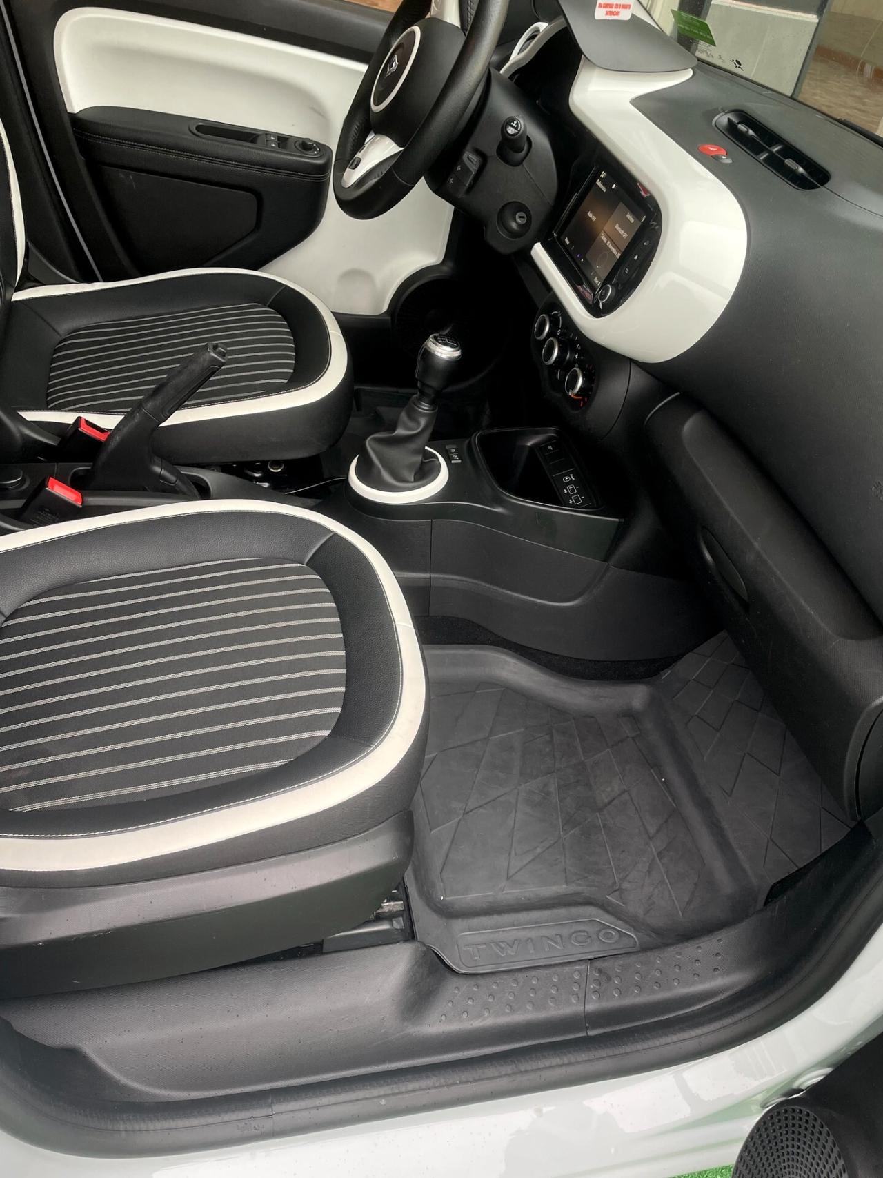 Renault Twingo SCe 65 CV Intens