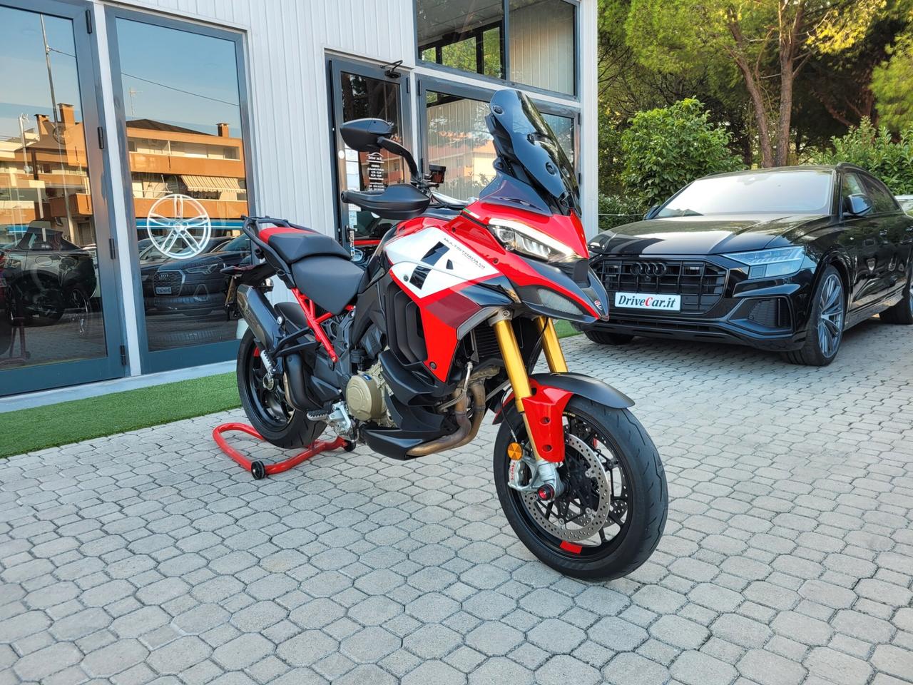 Ducati Multistrada V4 PIKE PEAK 9.500KM.