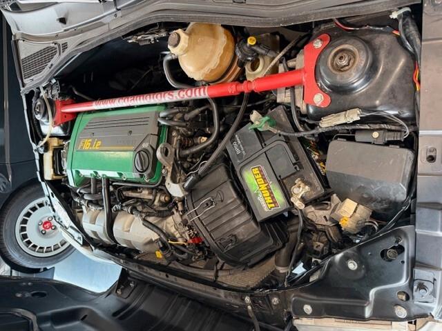RENAULT CLIO 1.8 16V