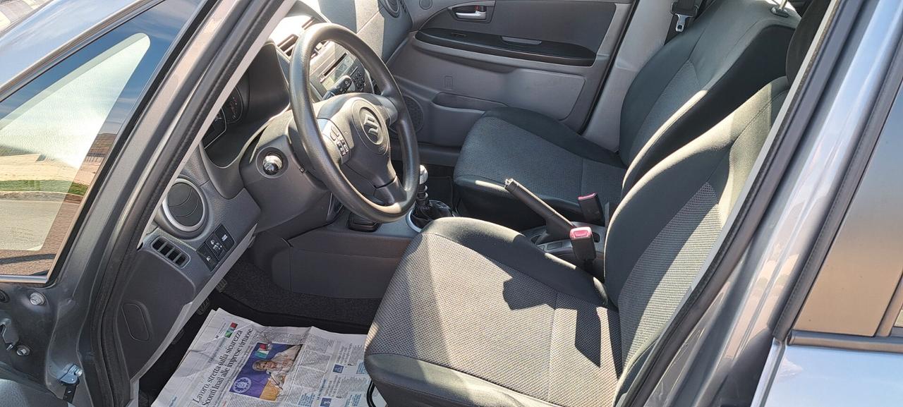Suzuki SX4 1.6 DDiS 16V Urban Line