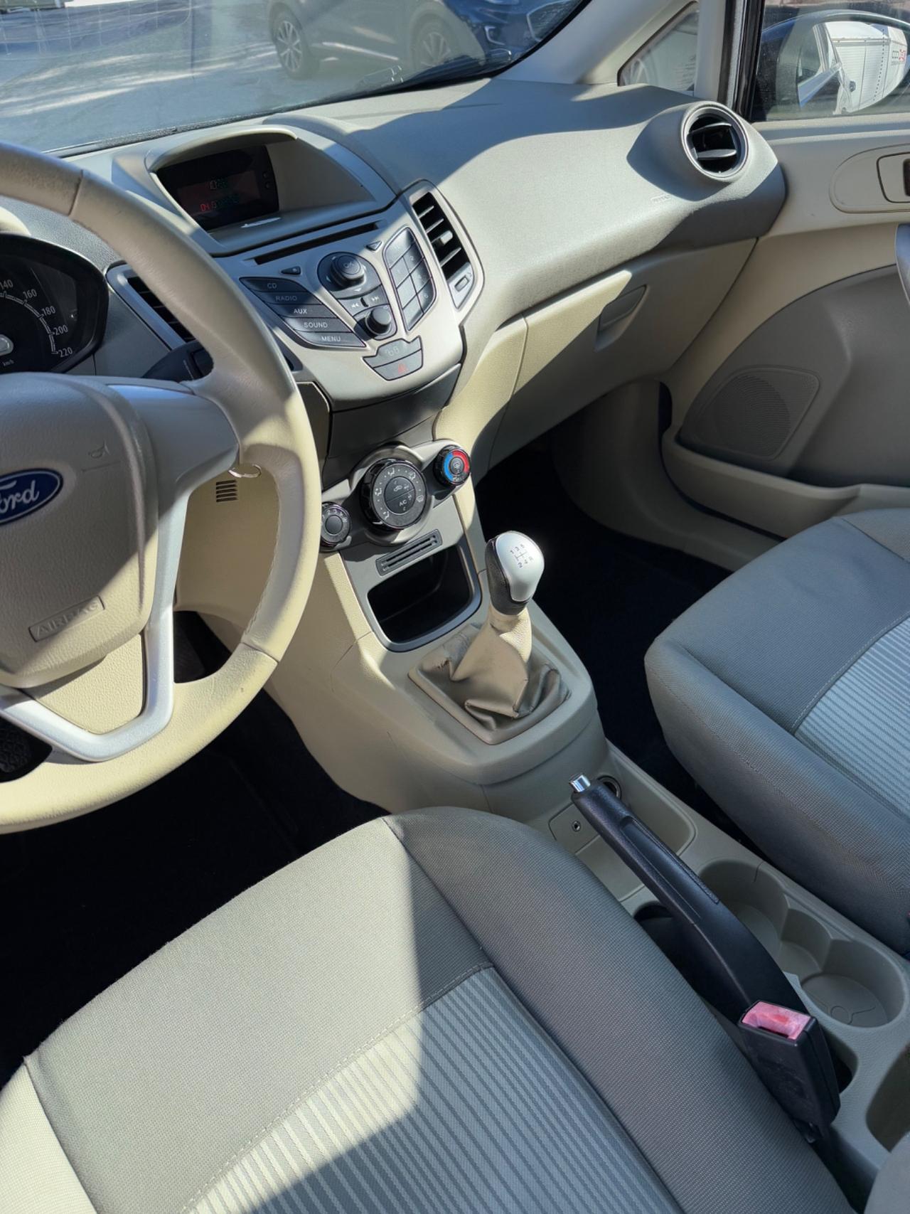 Ford Fiesta 1.4 TDCi 70CV 5p. Business