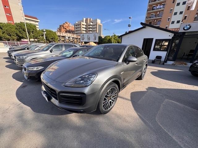 Porsche Cayenne Coupé 3.0 V6 E-Hybrid