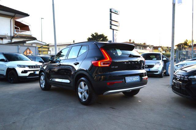 VOLVO XC40 T2 automatico Essential