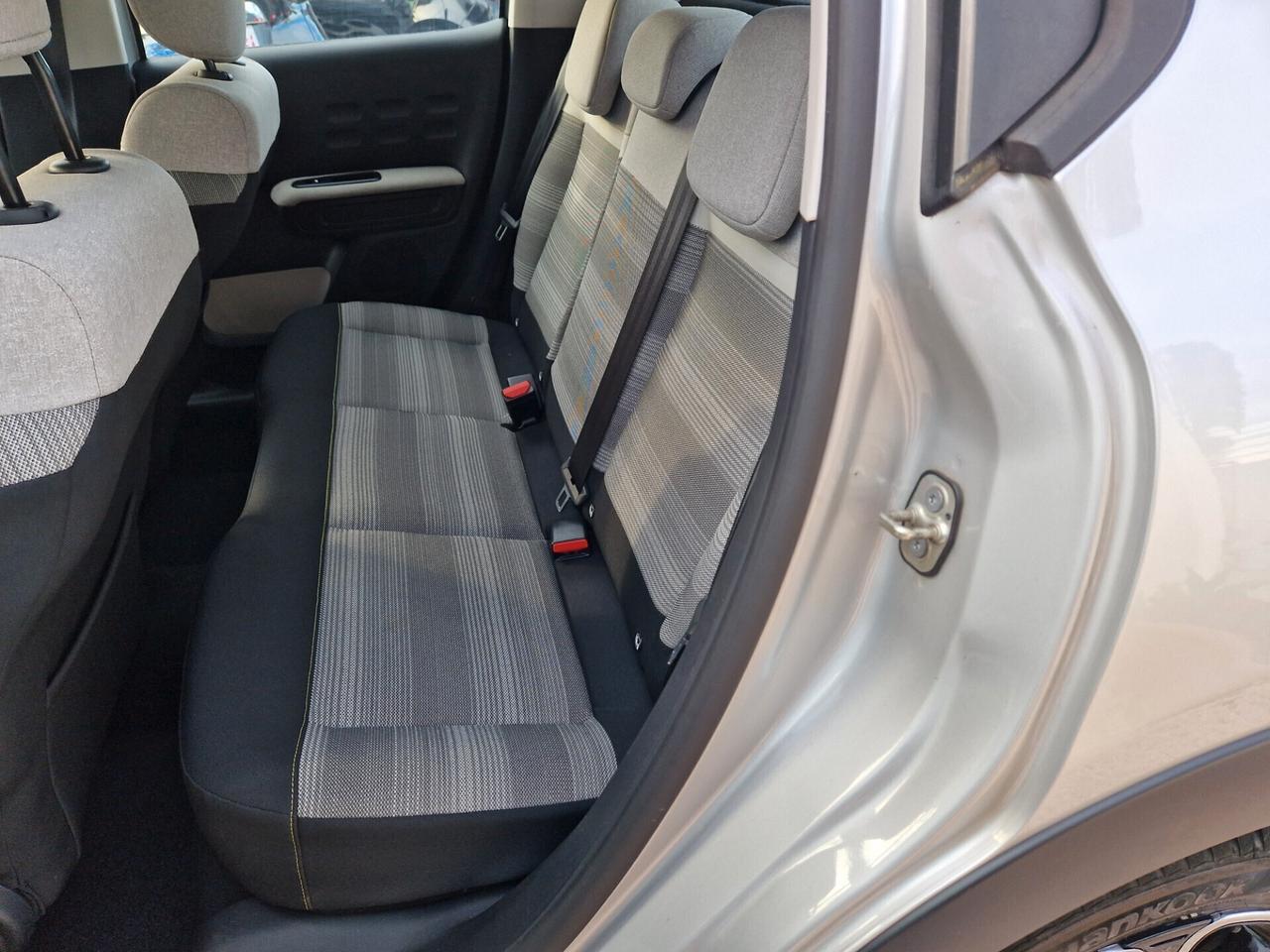 Citroen C3 PureTech 1.2 Live Edition