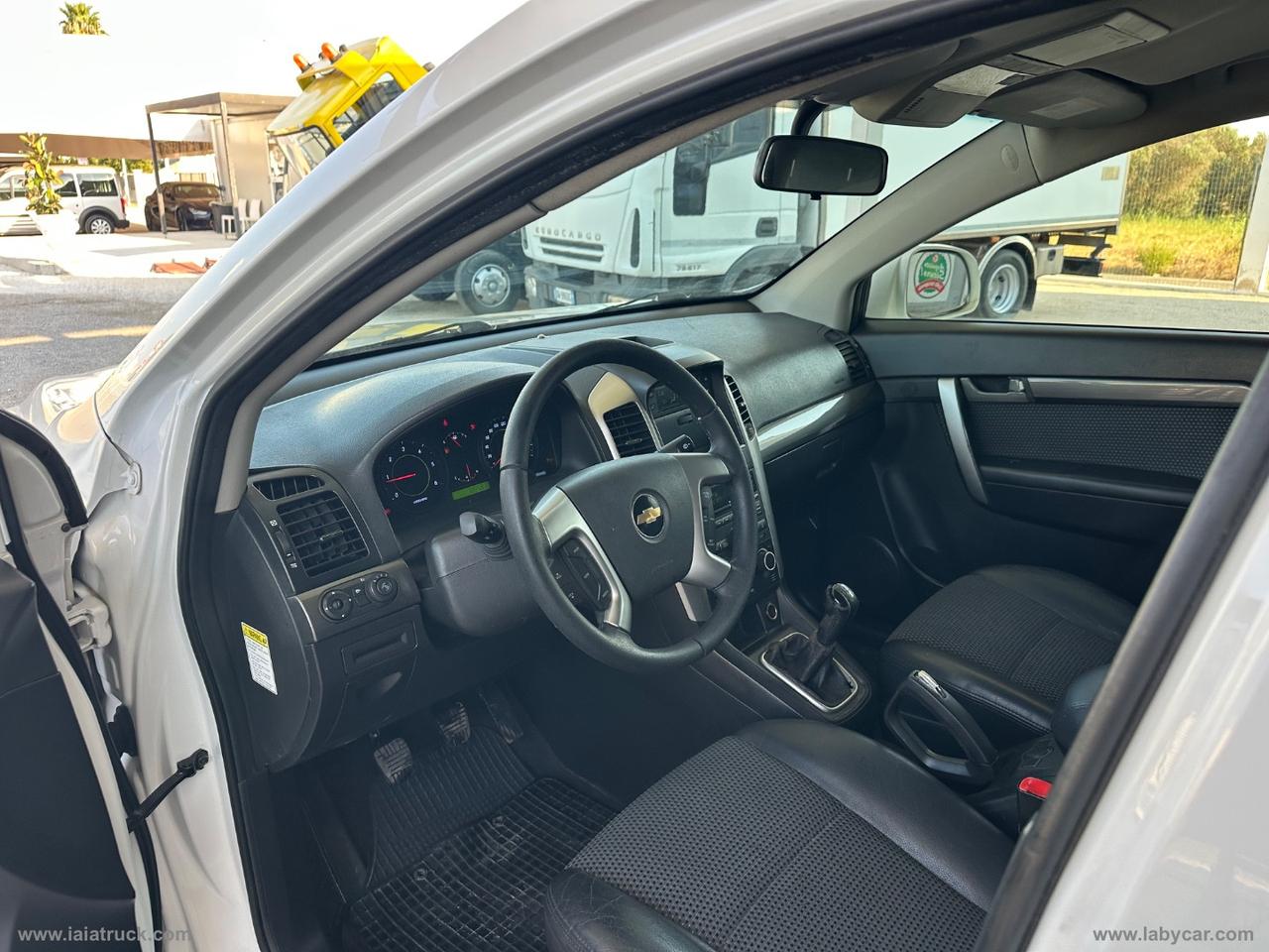 CHEVROLET Captiva 2.0 VCDi 2WD 7 POSTI