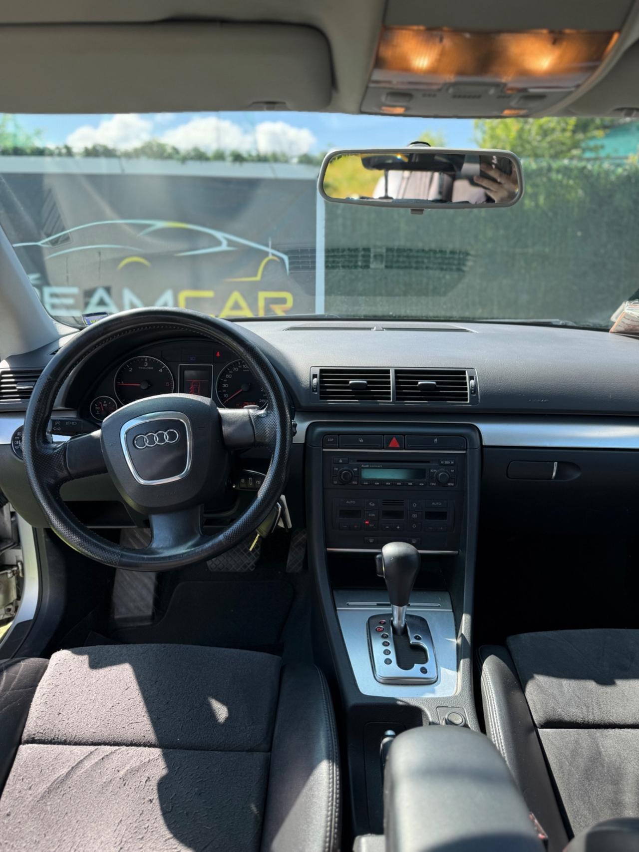 Audi A4 AVANT 2.0 TDI AUTOMATICA FARI XENON