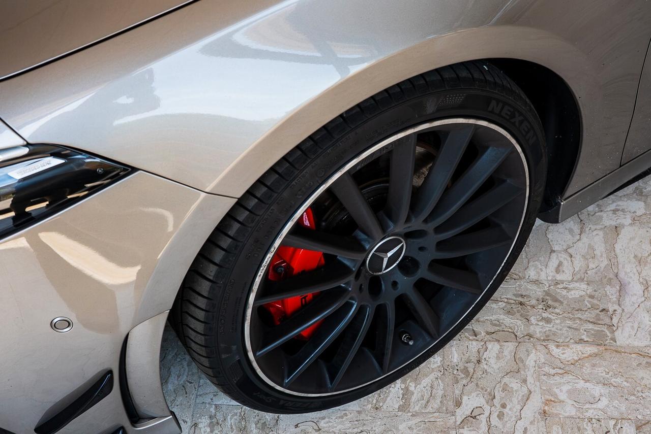 Mercedes-benz A 35 AMG a35 Aeredynamic Paket 4Matic