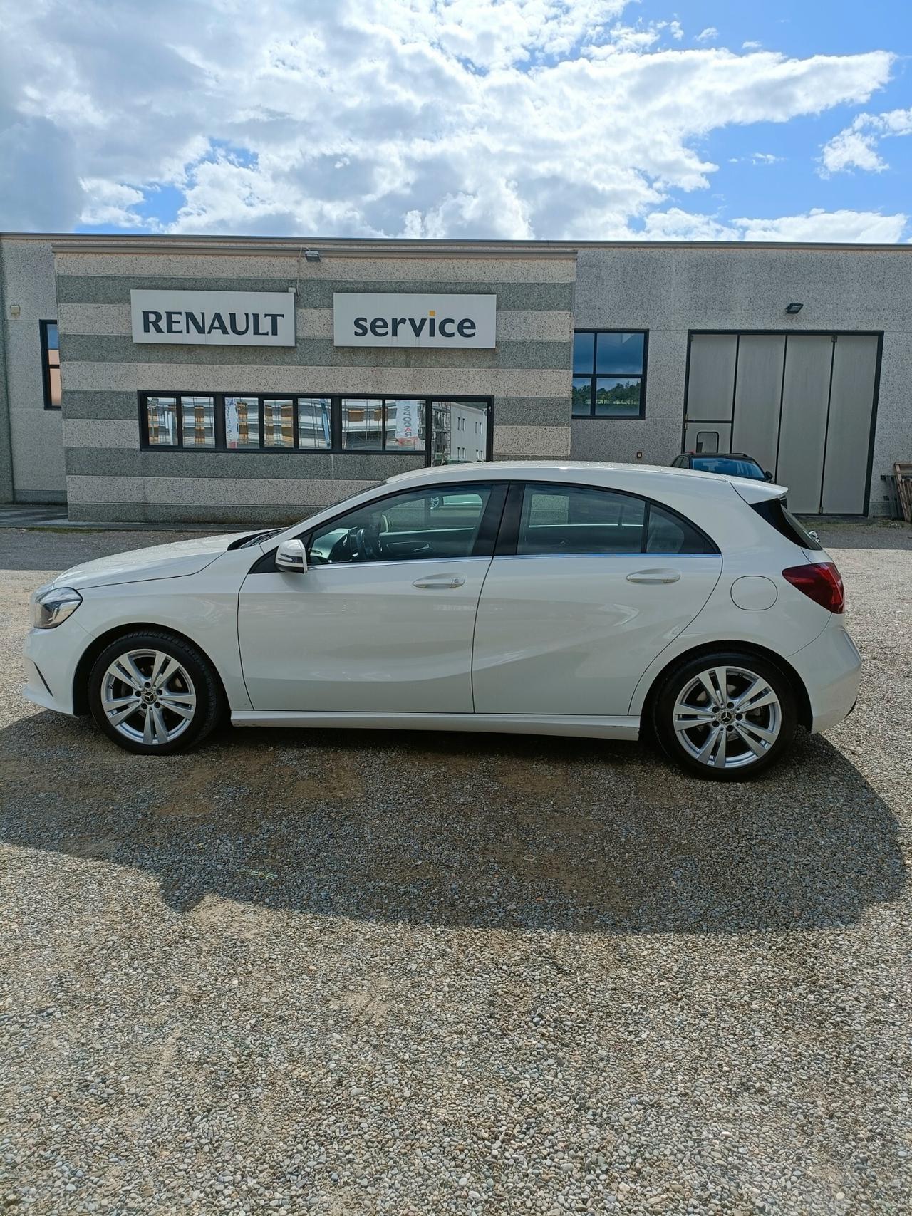Mercedes-benz A 180 d Premium