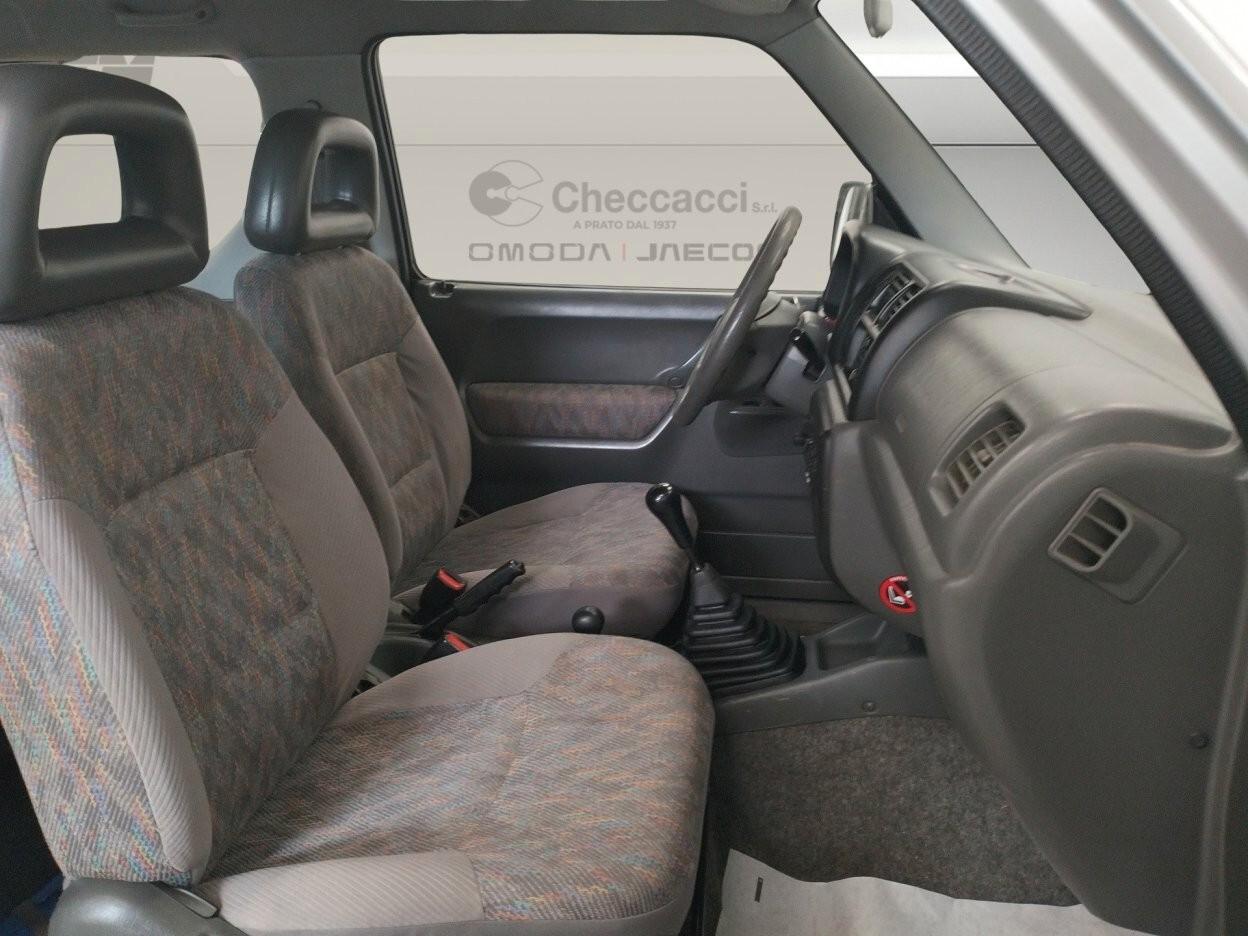 SUZUKI JIMNY 1.3 16v JLX 4wd * AC * UNICO PROPRIETARIO *