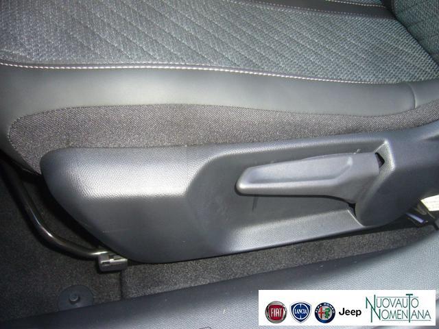 PEUGEOT 208 PureTech Style 75CV Nuovo Modello 5Porte Km0