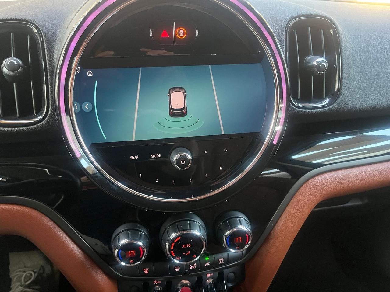 Mini Cooper Countryman Mini 1.5 Cooper Essential Countryman