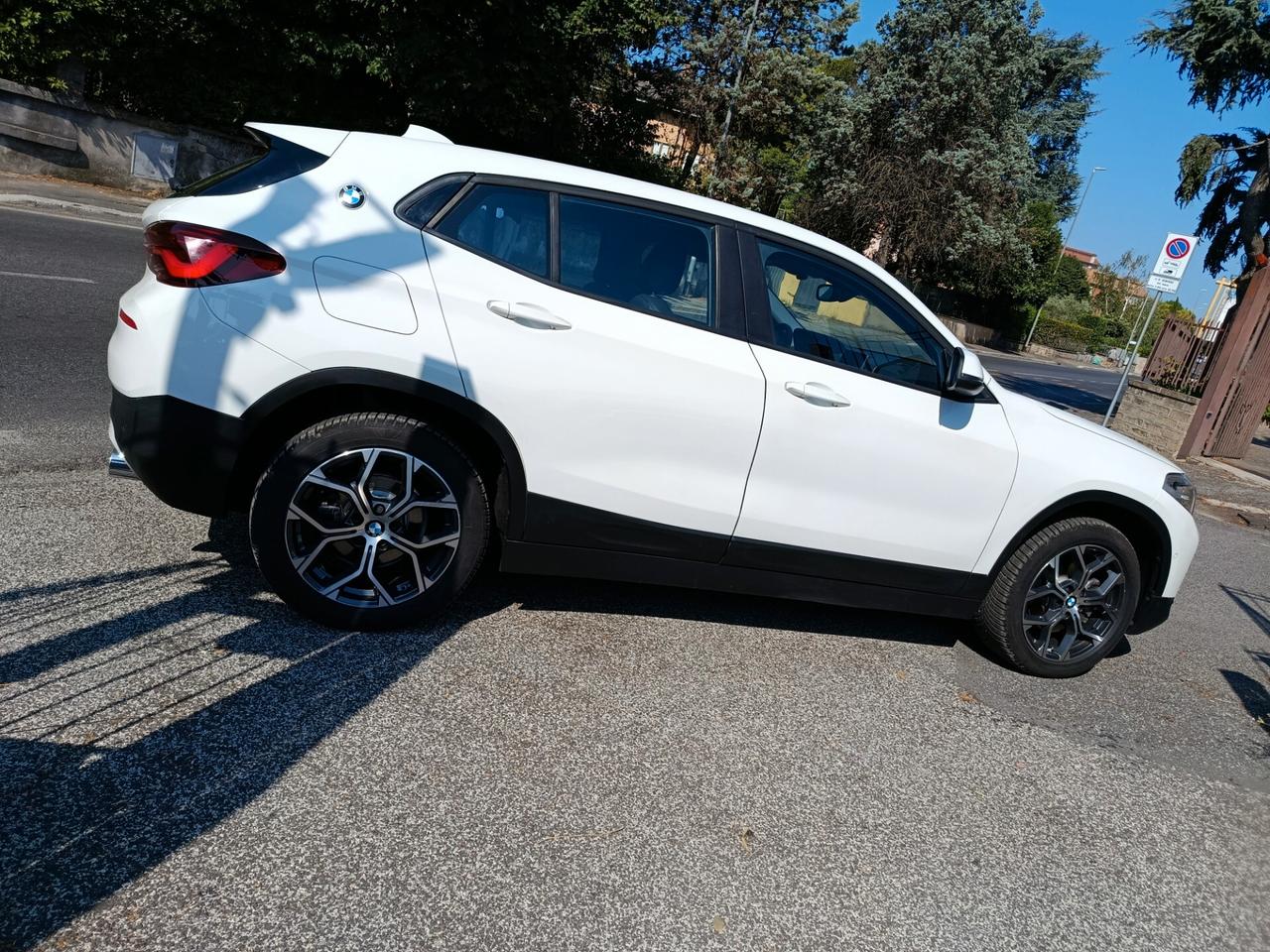 Bmw X2 sDrive18d Business-X