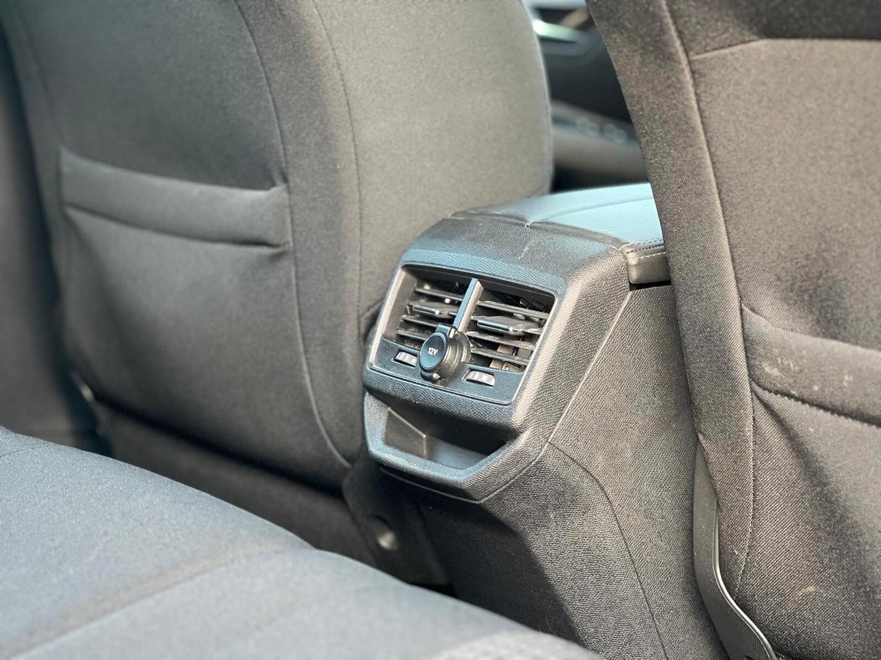 Peugeot 3008 BlueHDi 130 S&S EAT8 Active Pack