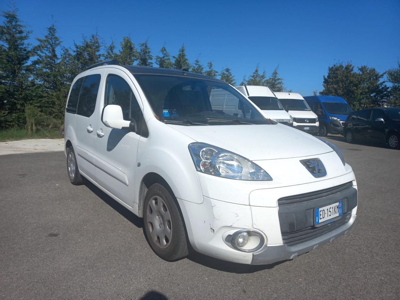 Peugeot Partner Tepee 1.6 HDi 112CV Outdoor