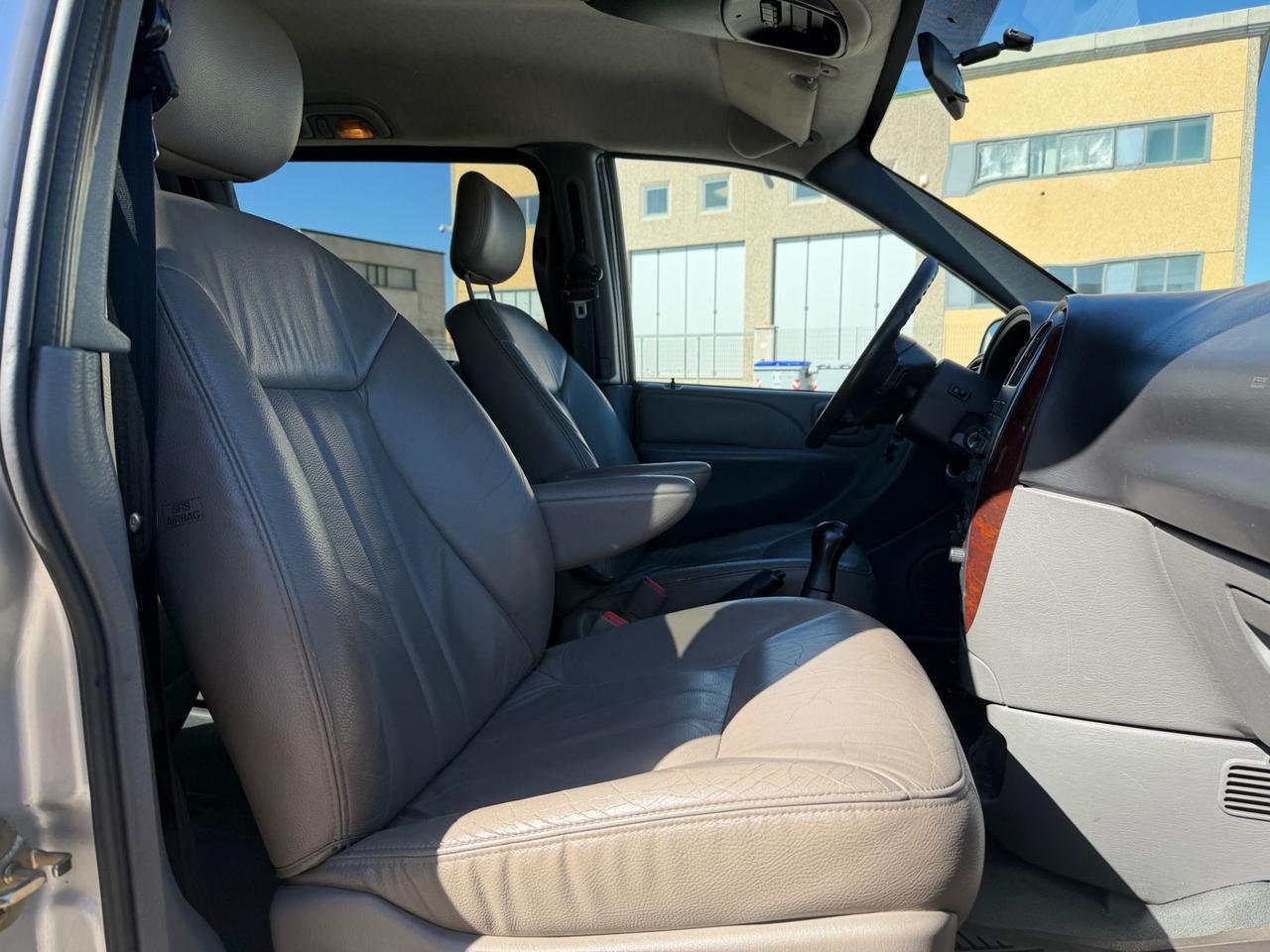 Chrysler Voyager