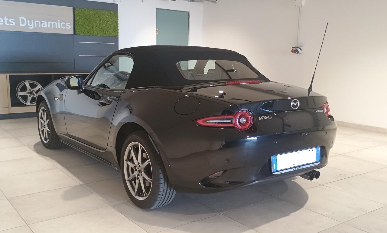 Mazda MX-5 1.5L Skyactiv-G Exclusive-Line