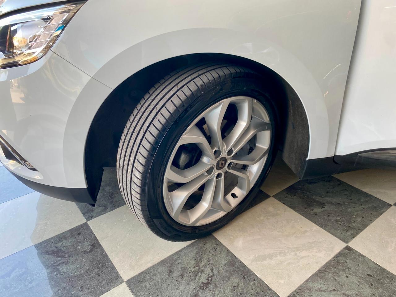 Renault Scénic dCi 120 CV EDC Sport Edition-2019
