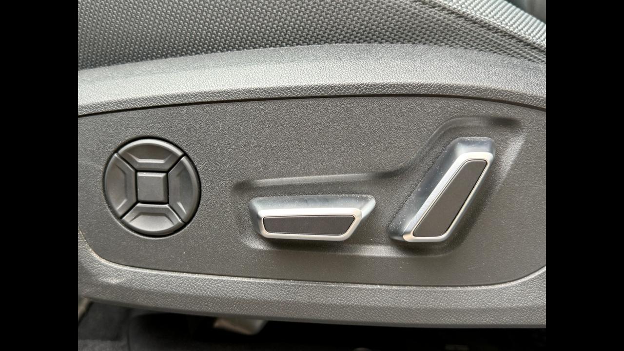Audi Audi Q3 Sportback Business e-hybrid 200 kW S tronic