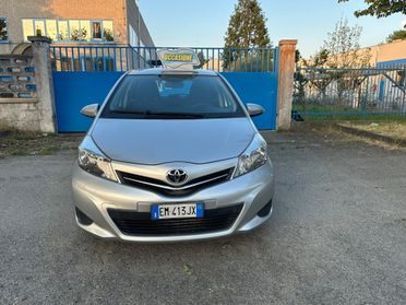 Toyota Yaris 1.3 5 porte Lounge