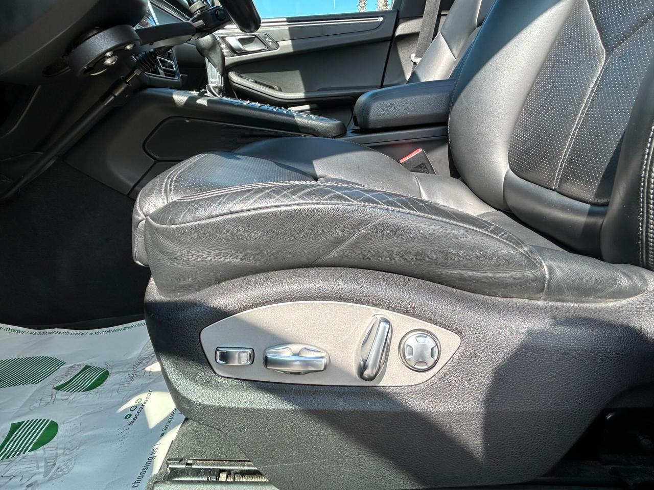 Porsche Macan 2.0 245cv pdk
