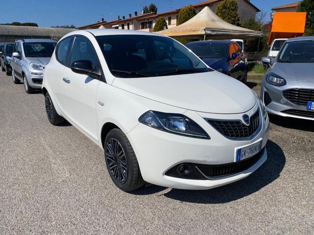 LANCIA Ypsilon 1.0 FireFly 5 porte S&S Hybrid Alberta Ferretti