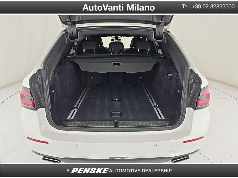 BMW Serie 5 540d Touring mhev 48V xdrive Luxury auto