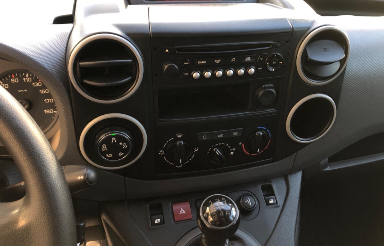 Citroen Berlingo BlueHDi 3 posti GRIP CONTROL