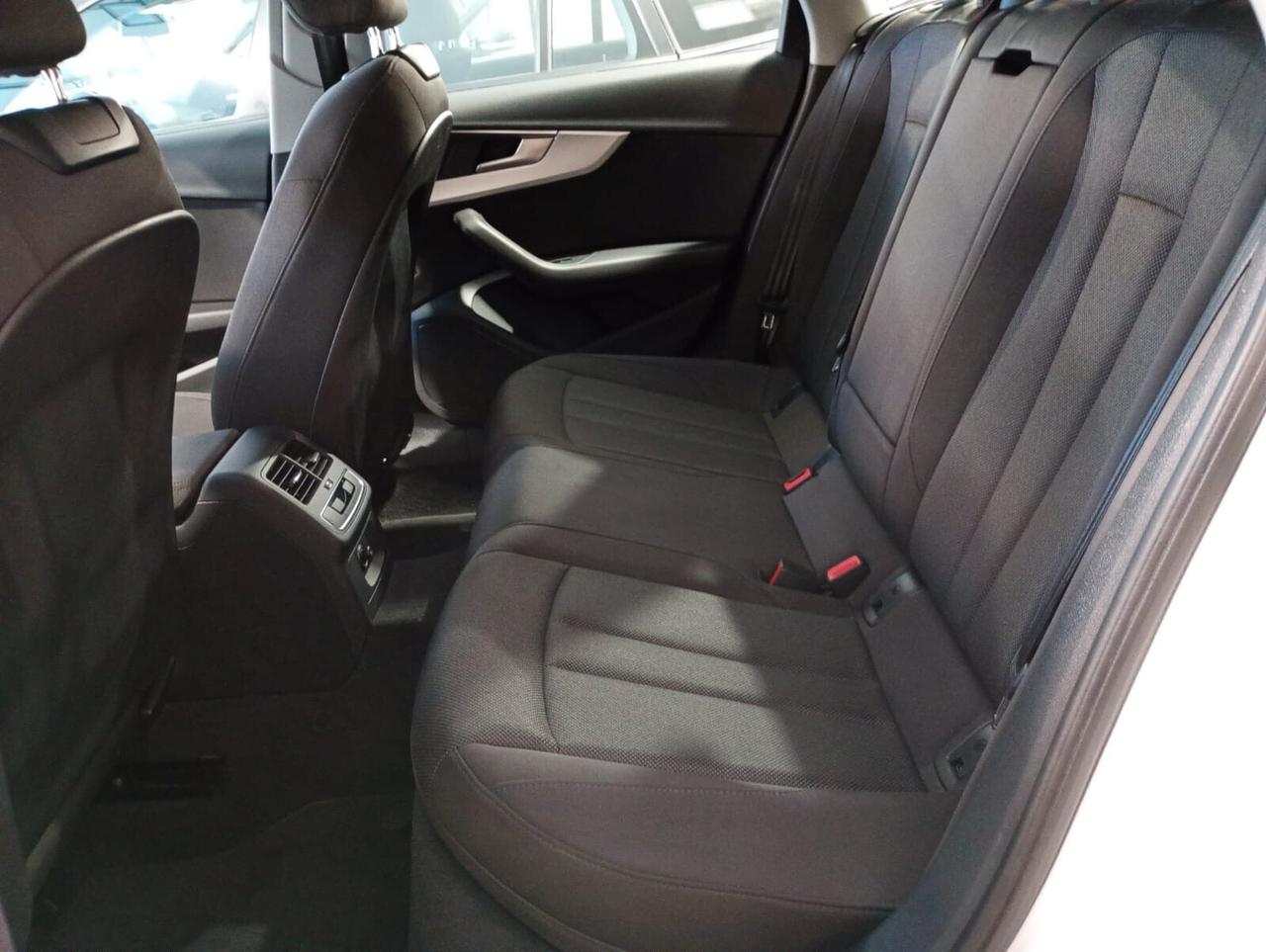 Audi A4 Avant 2.0 TDI 150 CV ultra S tronic Business