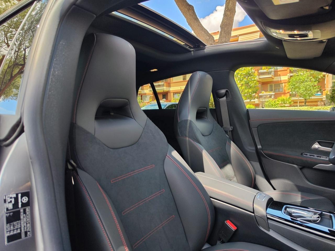 Mercedes CLA 220d Auto 4Matic S.B. Premium AMG PACK NIGHT