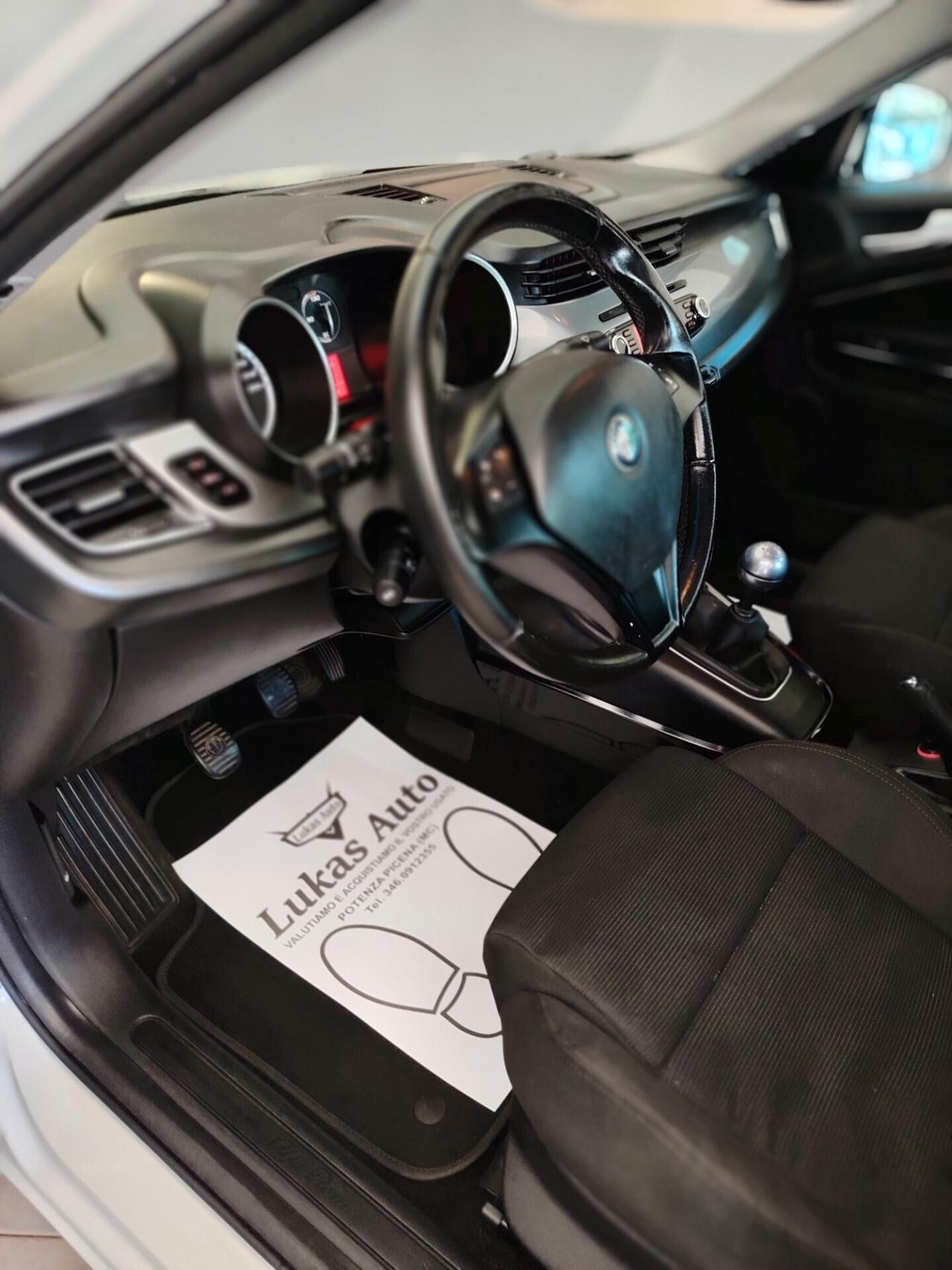 Alfa Romeo Giulietta 1.6 JTDm-2 105 CV Distinctive