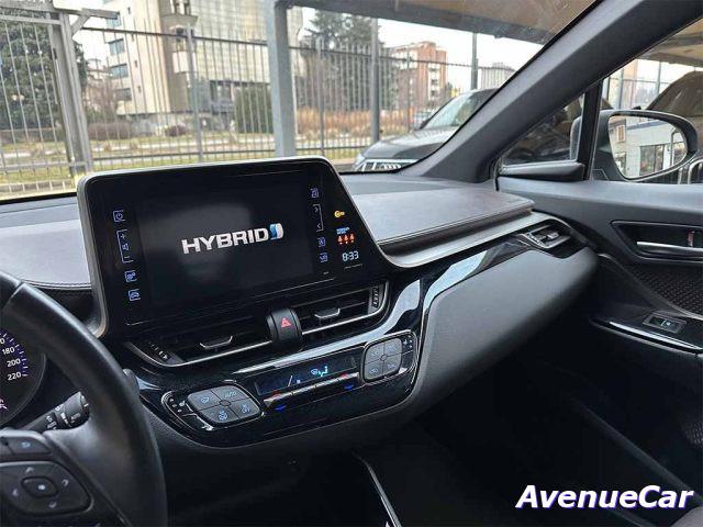 TOYOTA C-HR 1.8h Lounge 2wd e-cvt TELECAMERA POST. NAVIGATORE