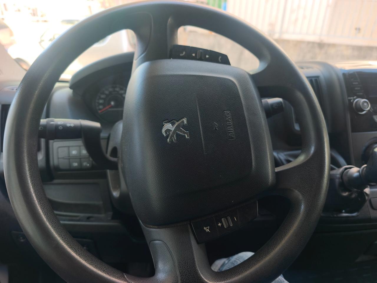Peugeot boxer max km 170.000 l'unico proprietario