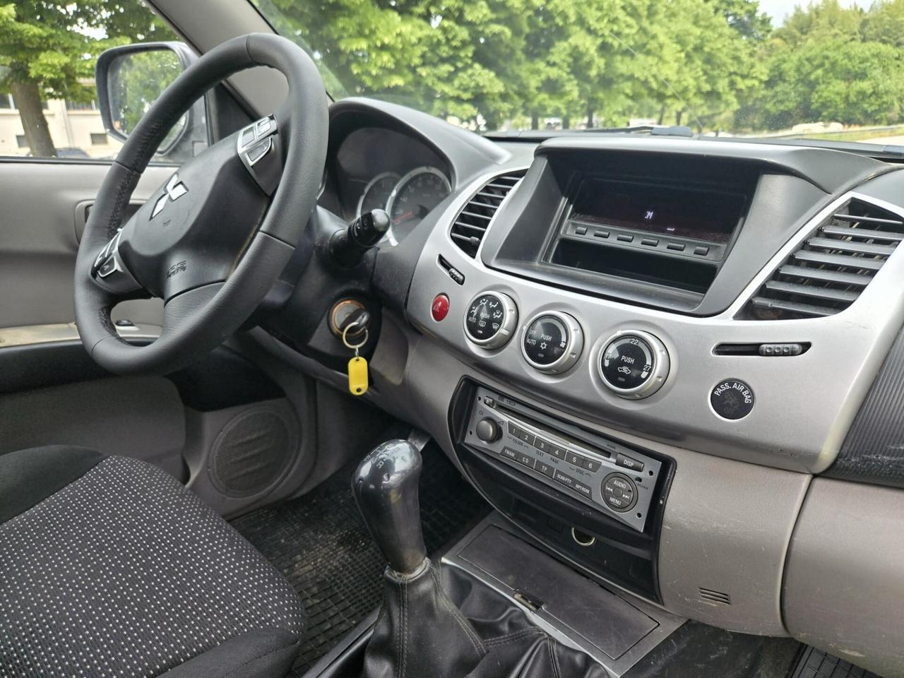 Mitsubishi L200 2.5 DI-D/136CV Club Cab Invite
