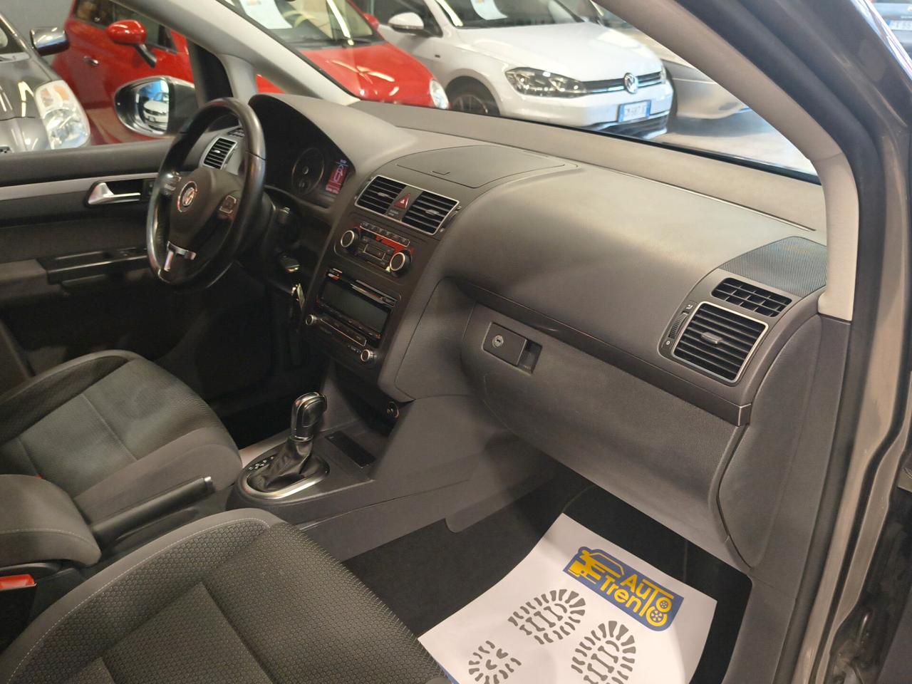 Volkswagen Touran 1.6 TDI DSG Comfortline 7 posti