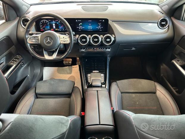 MERCEDES-BENZ GLA 200 d Automatic Premium