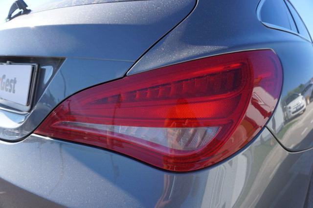 MERCEDES-BENZ CLA 180 d S.W. Automatic Premium