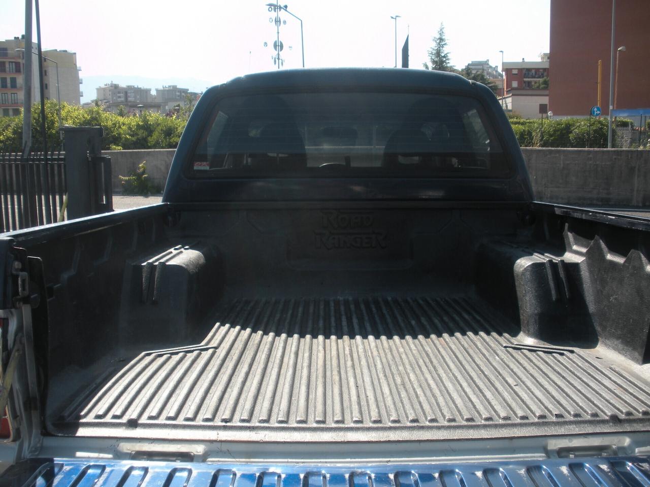 Mitsubishi L200 2.5 TDI 4WD Double Cab AMERICAN STYLE