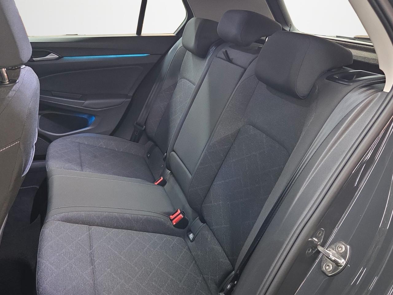 Volkswagen Golf 1.0 eTSI EVO DSG Life