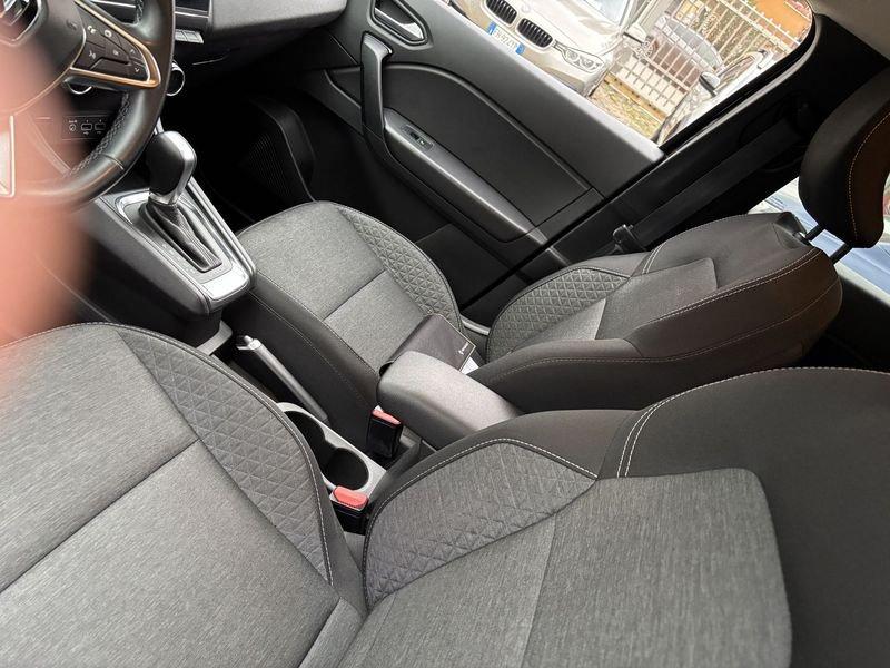 Renault Captur Captur Full Hybrid E-Tech 145 CV Business