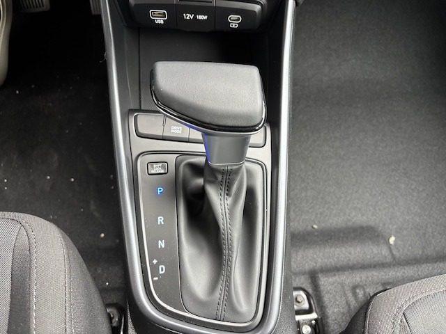 HYUNDAI i20 1.0 T-GDI 48V DCT Connectline KM0