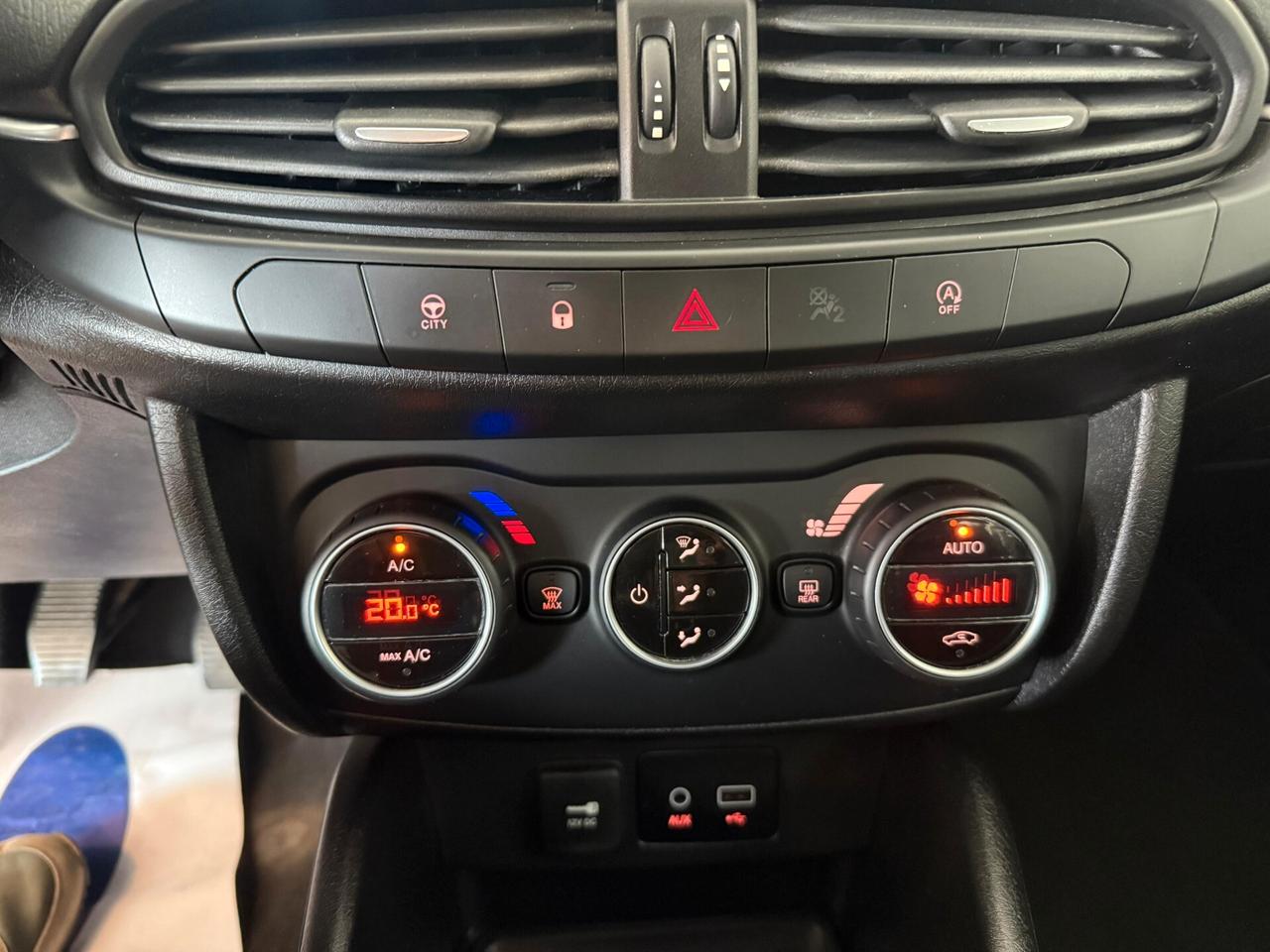 Fiat Tipo 1.6 Mjt S&S SW Lounge