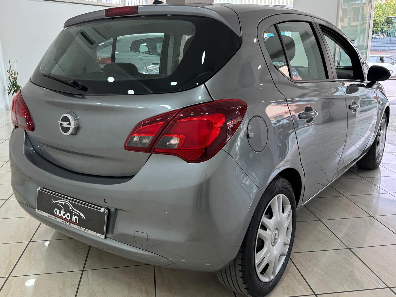 Opel Corsa 1.2 5 porte Advance GPL