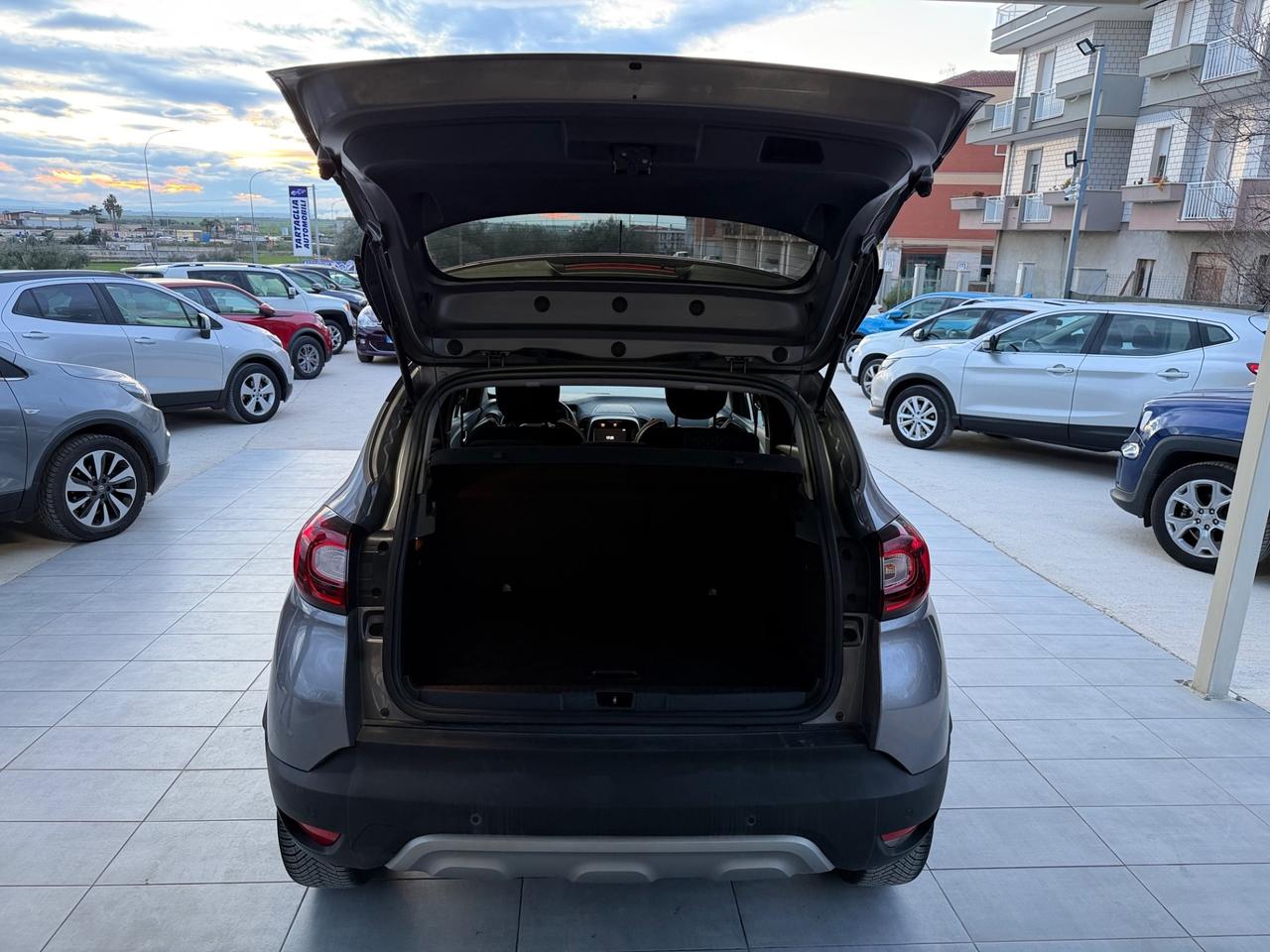 Renault Captur dCi 8V 90 CV EDC AUTOMATICA