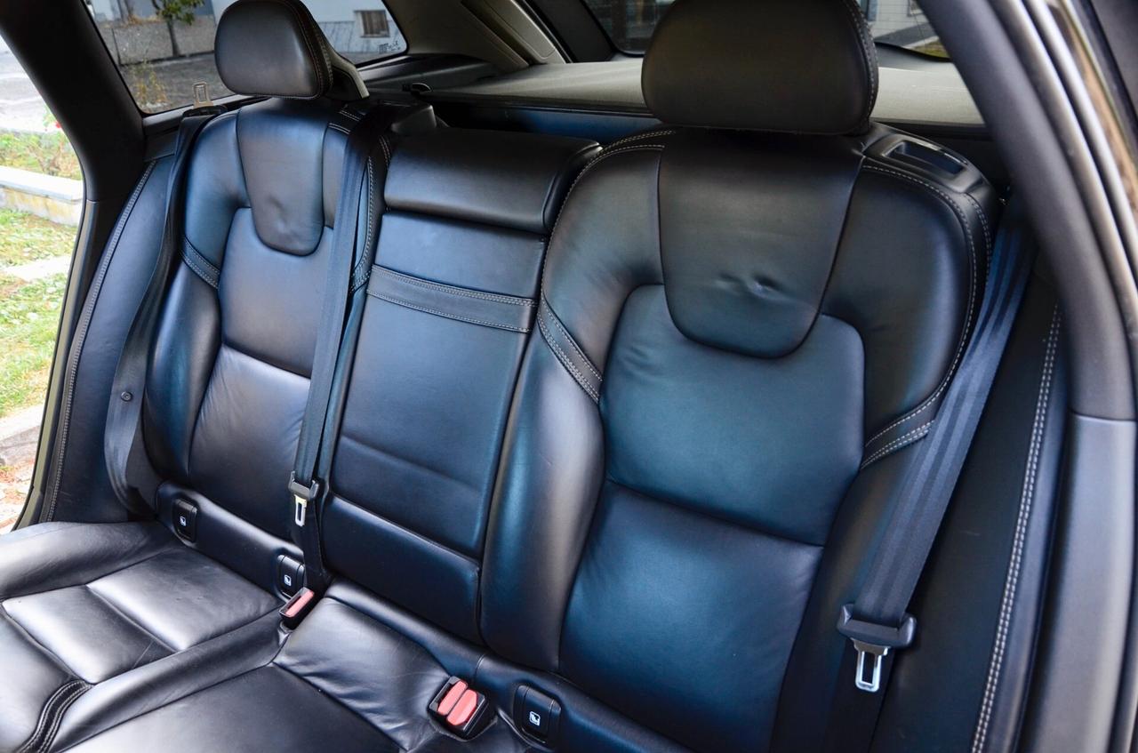 VOLVO V90 CROSS COUNTRY 2.0 OCEAN RACE D5 AWD 235cv GEARTRONIC, UFF ITALIANA, EURO 6B, FARI LED, NAVI, RETROCAMERA, PERMUTE