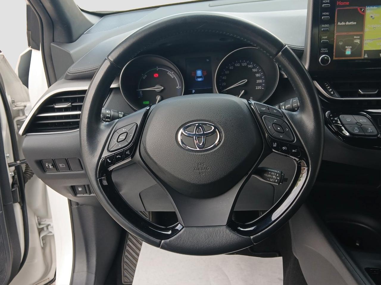 Toyota C-HR 1.8h Business e-cvt