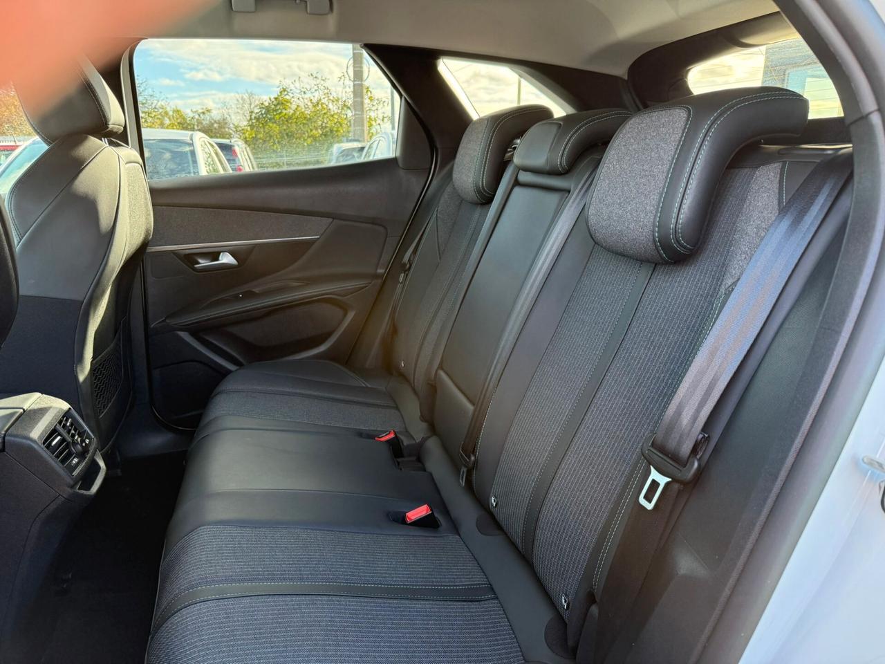 Peugeot 3008 BlueHDi 130 S&S Allure